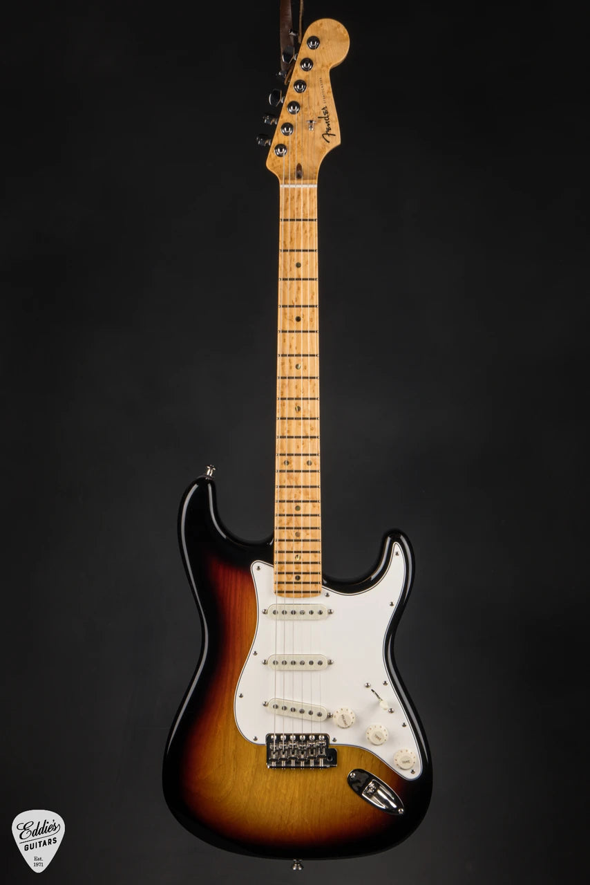 Fender Custom Shop American Custom Stratocaster NOS - 3 Tone Sunburst #XN18432